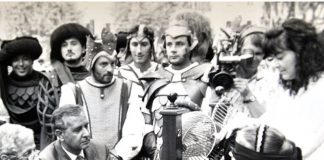 Accadde nel secondo trimestre 2002- 1912 Vent’anni fa il Palio con la Dea Bendata Il momento dell'abbinamento dei biglietti della lotteria con l'estrazione in pista prima della finale. Il primo premio di due miliardi andò a Frosinone