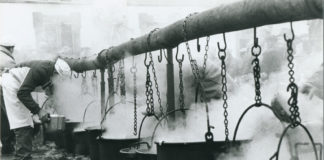 La fagiolata di Castiglione Il fumo dei paioli annuncia la festa, le “caudere” sono 62 e vengono distribuite oltre 7200 porzioni