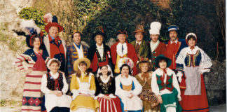 Mezzo secolo di pietre che parlano Famija d’le maschere astesane nel 1991