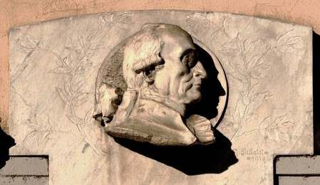 In piazza Roma nacque Bonzanigo “scultore di casa reale”