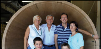 Una famiglia di legno fuoco e vino