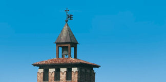 Quei 199 gradini che fanno salire nel cielo di Asti