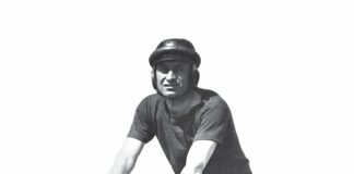 Cuore, polmoni, gambe. Corre la Leggenda del Diavolo Rosso