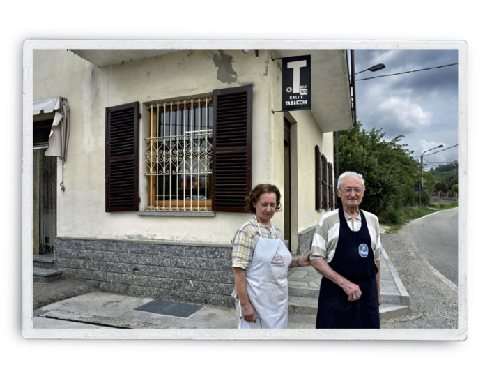 Ai Valenzani l’emporio di confine dove si compera senza fretta