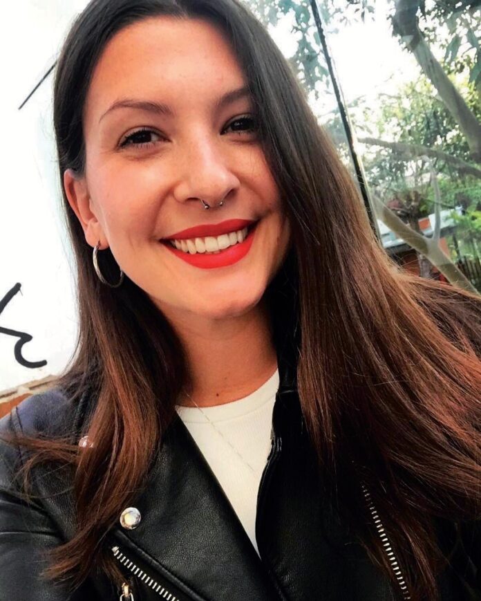 Alice fa carriera a Sidney. Il suo sogno, dirigere un albergo