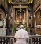 Per grazia ricevuta, contro i contagi ex voto e santuari