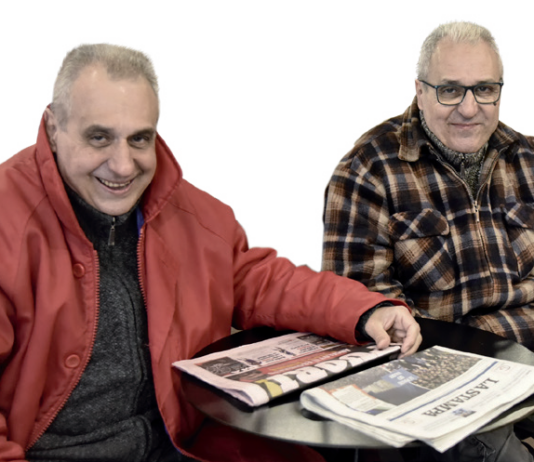 Gli ultimi attori sul palcoscenico della vita di una città di provincia