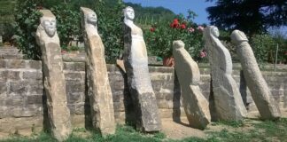 Torna la Vigna magica con le pietre della fertilità